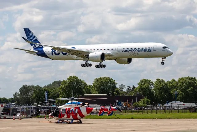 Airbus A350, Paris Air Show 2019, Le Bourget (SIAE9584).