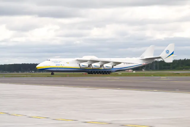 Antonov An-225 Mriya.