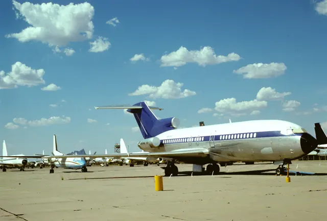Lufthansa Boeing 727-30; N90557, October 1975 BQO.