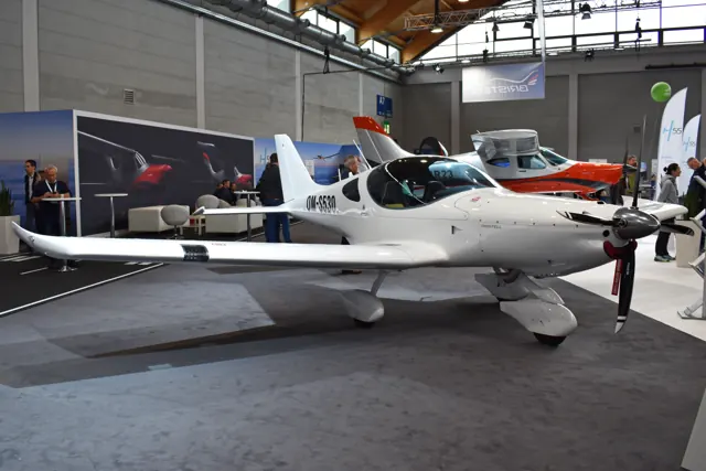 BRM Aero Bristell B23 Turbo ‘OM-S530’.
