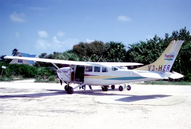 Maya Island Air Cessna 207A Stationair 8 II, V3-HER, photographed in August 2003.
