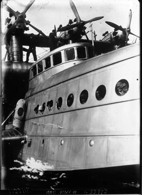 Passengers at the portholes of the Do X giant seaplane (1929).