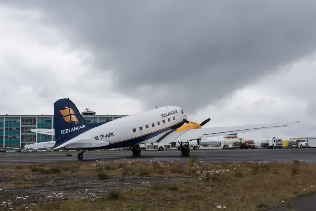 2017-08-27 02 Icelandair Douglas DC-3 (TF-NPK) at Reykjavik, Iceland.