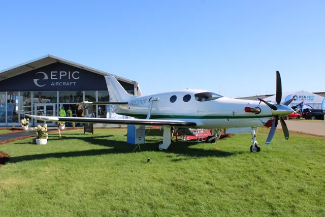 Epic E1000 (N831VF, cn K014) (7-29-2023).