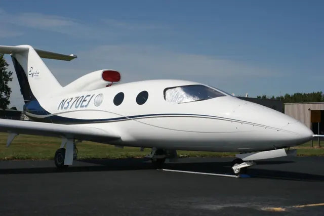 Epic Victory N370EJ on the ramp at Hartford-Brainard Airport, September 2007.