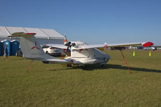 ICON A5 Founders Edition (N324MN, cn 00024) (4-12-2024).