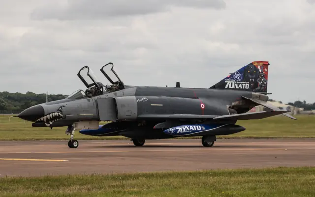 McDonnell Douglas F-4 Phantom II - Turkish Air Force - 77-0288.