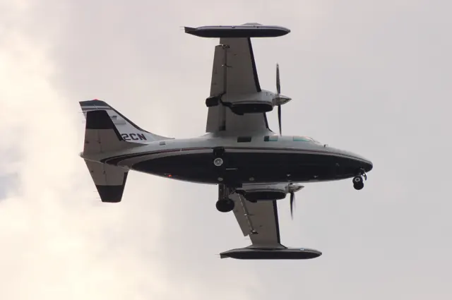 Private - Mitsubishi MU-2 - N62CN.