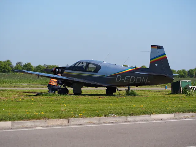 D-EDDN Private Mooney M20 at Rotterdam The Hague Airport (RTM - EHRD), pic1.