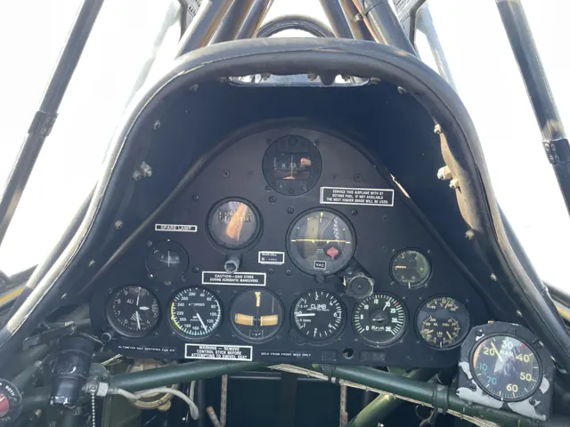 North American T-6 Texan interior 01.