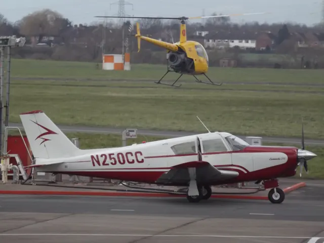 N250CC Piper Comanche.