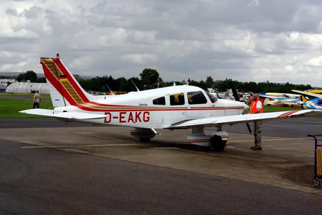 Piper PA-28-236 Dakota (c-n 28-7911115, D-EAKG) 2009-07-25.