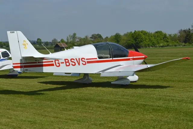 Robin DR400 100 Cadet ‘G-BSVS’.