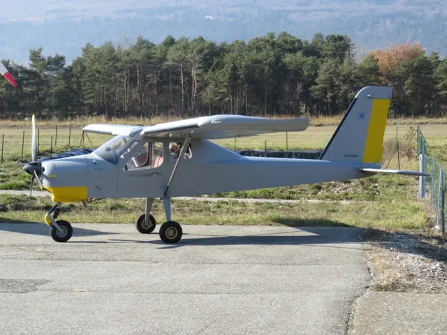 Tecnam P92 Echo Light - Aérodrome de Bellegarde-Vouvray, 2017.