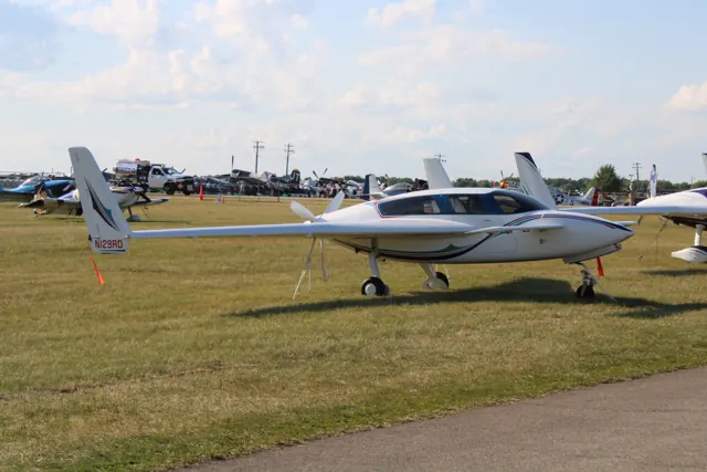 Velocity XL-RG (N129RD, cn 3RX-036) (7-29-2023).