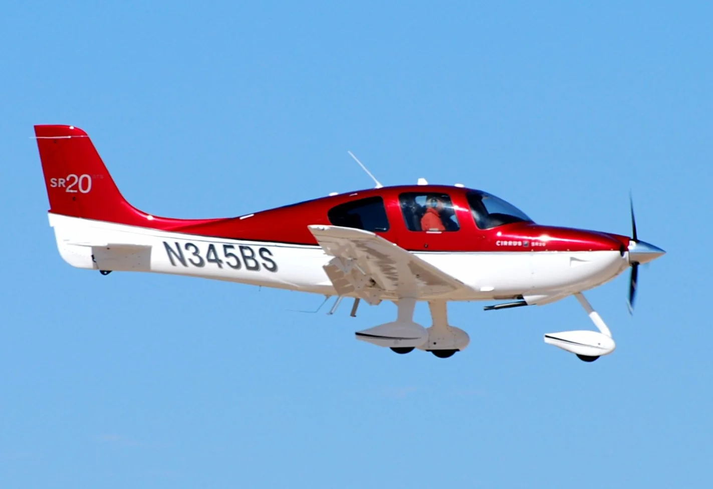Cirrus SR20 — real-aircraft reference photograph.