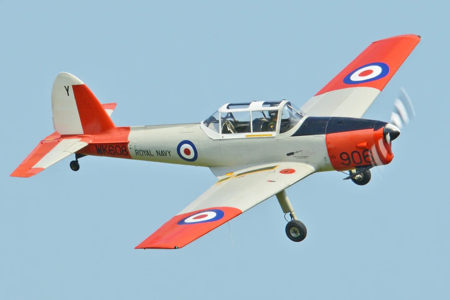 De Havilland Canada DHC-1 Chipmunk — real-aircraft reference photograph.