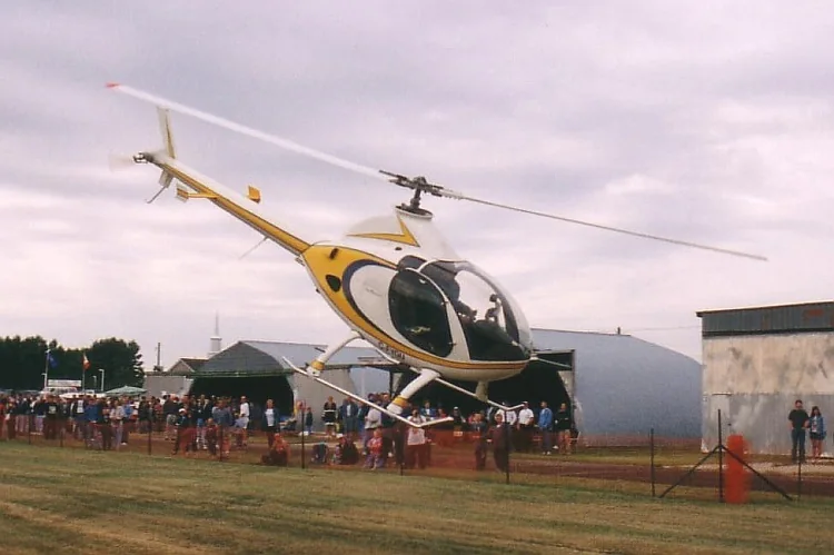 RotorWay Exec — real-aircraft reference photograph.