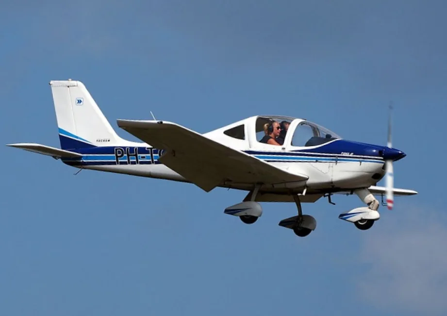 Tecnam P2002 Sierra — real-aircraft reference photograph.