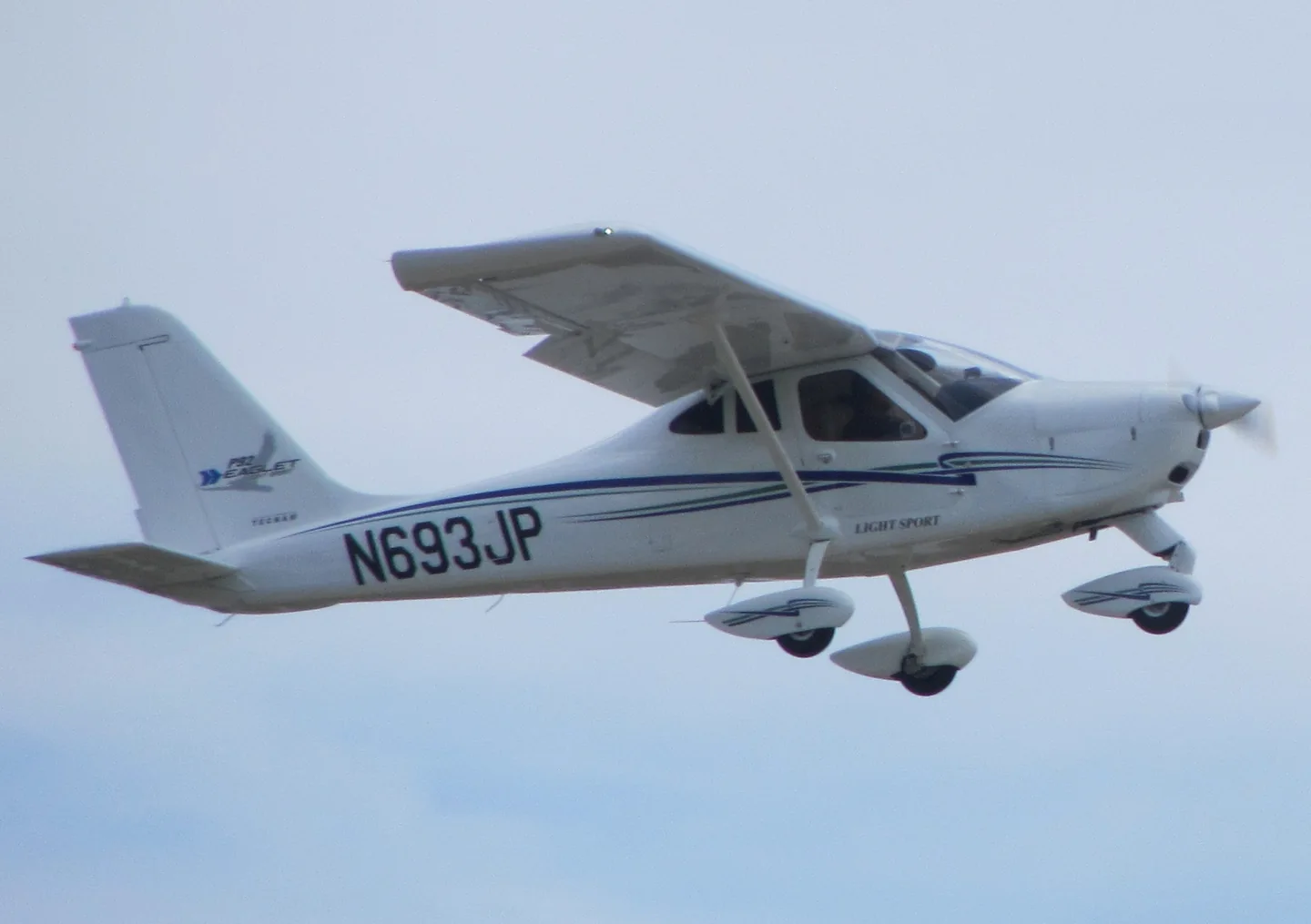 Tecnam P92 — real-aircraft reference photograph.