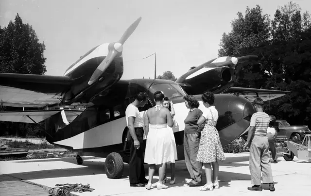Grumman G-44 Widgeon NC40011 at Garland Seaplane Base in 1947.