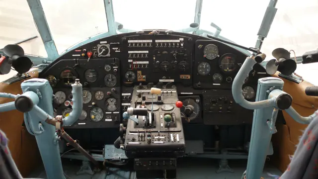 Cockpit of a 1971 ex- Aeroflot An-2 at the Historic Aircraft Restoration Museum . See also for a very high resolution image of this cockpit.
