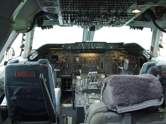 Cockpit of a 747-200 with the optional "tape"-style indicators used by some airlines.