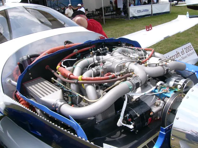 Columbia 400's Continental TSIO-550-C engine installation