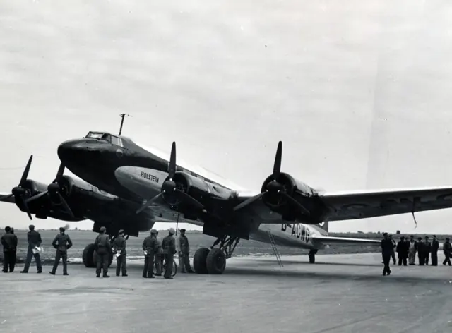 Fw 200 D-2, export version of B-2 variant, ordered but not delivered to Dai Nippon Kabushiki Kaisha. Later operated by Luft Hansa. Budaörs Airport , 1938 (?)