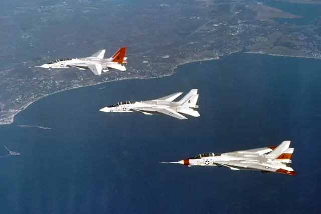 Grumman's VFX entry was designed around the TF30 engine, AWG-9 radar and AIM-54 missile intended for the F-111B; this eventually became the F-14A.