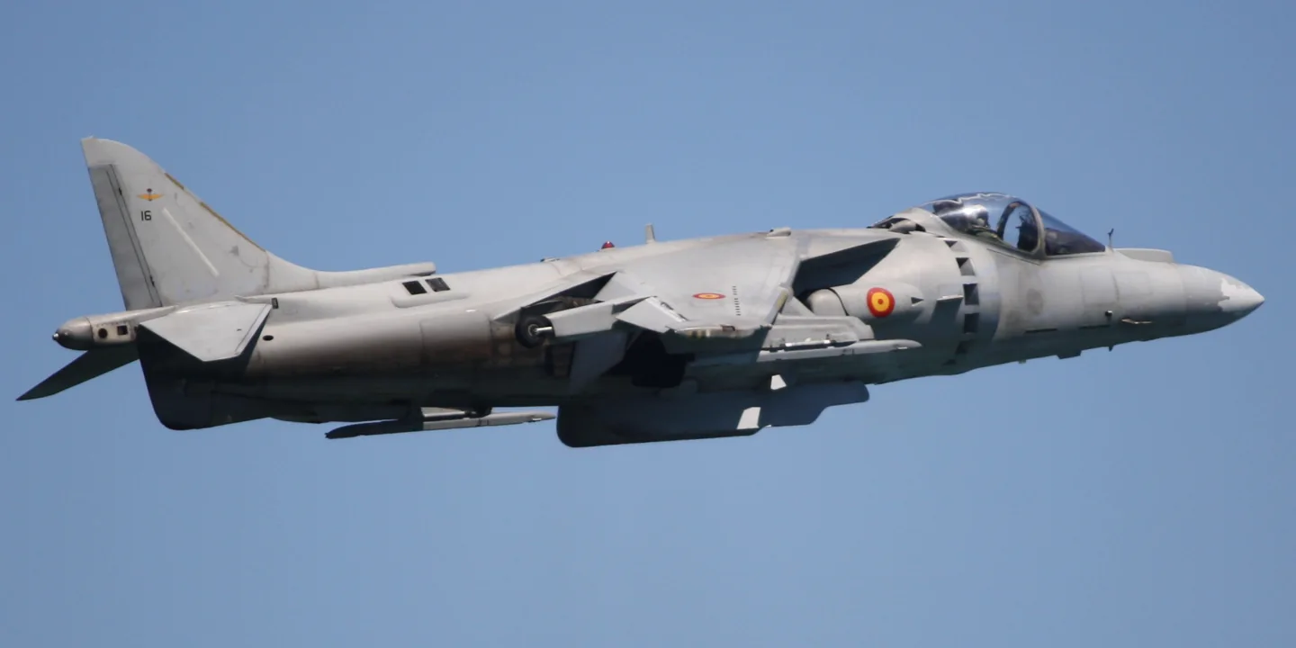 A Spanish Navy AV-8B Plus in-flight. The nose houses the Hughes APG-65 pulse-Doppler radar .