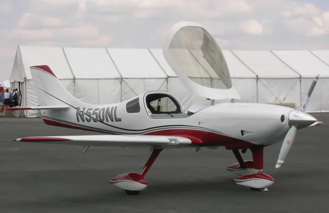 Lancair Legacy FG