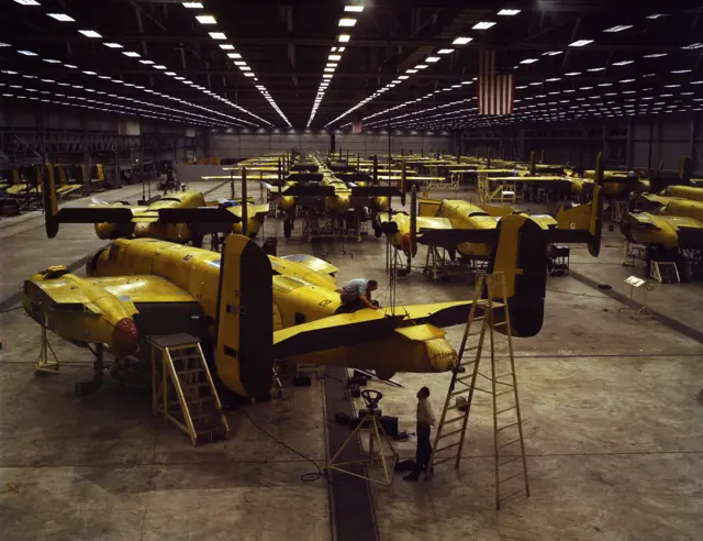 Assembly of numerous B-25s being performed at NAA's Kansas City plant, 1942