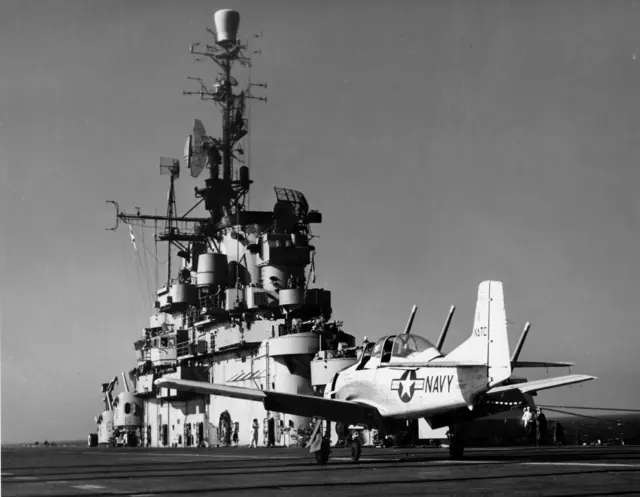 A tailhook-equipped T-28C after trapping aboard USS Tarawa (CVA-40) , in 1955