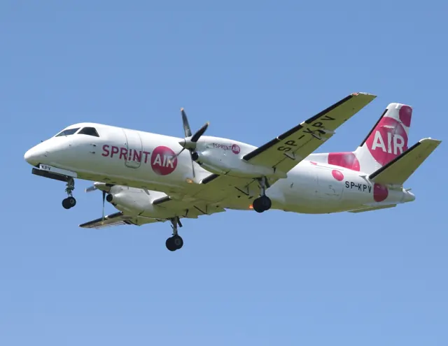 SprintAir freighter with obstructed windows