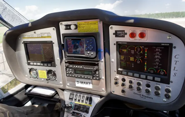 Flight Design CTLS.