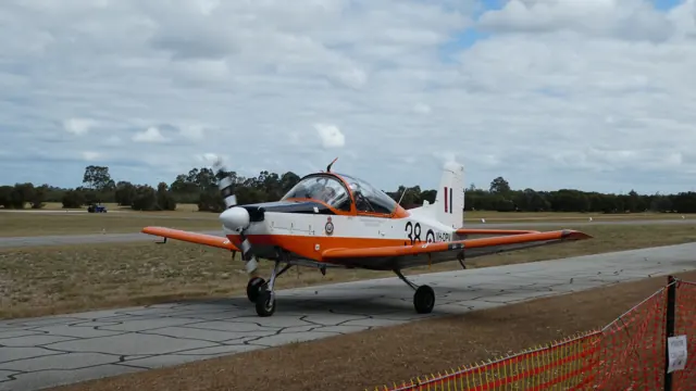 A CT/4 Airtrainer family reference; the VSKYLABS aircraft represents the later CT/4E.