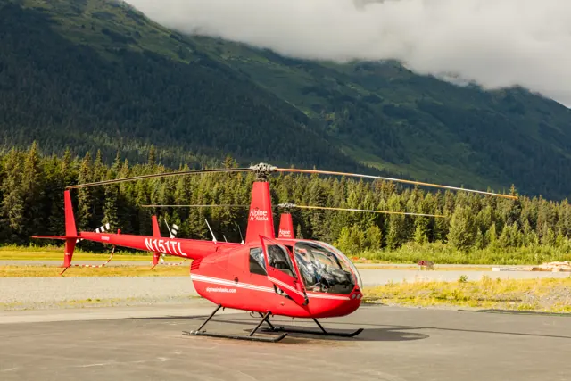 Robinson R44.