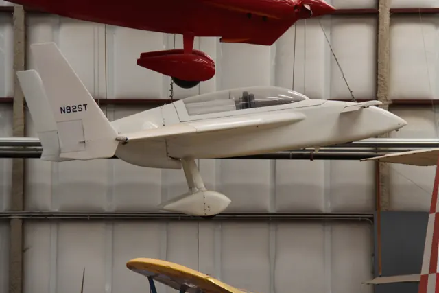 Rutan Long-EZ.