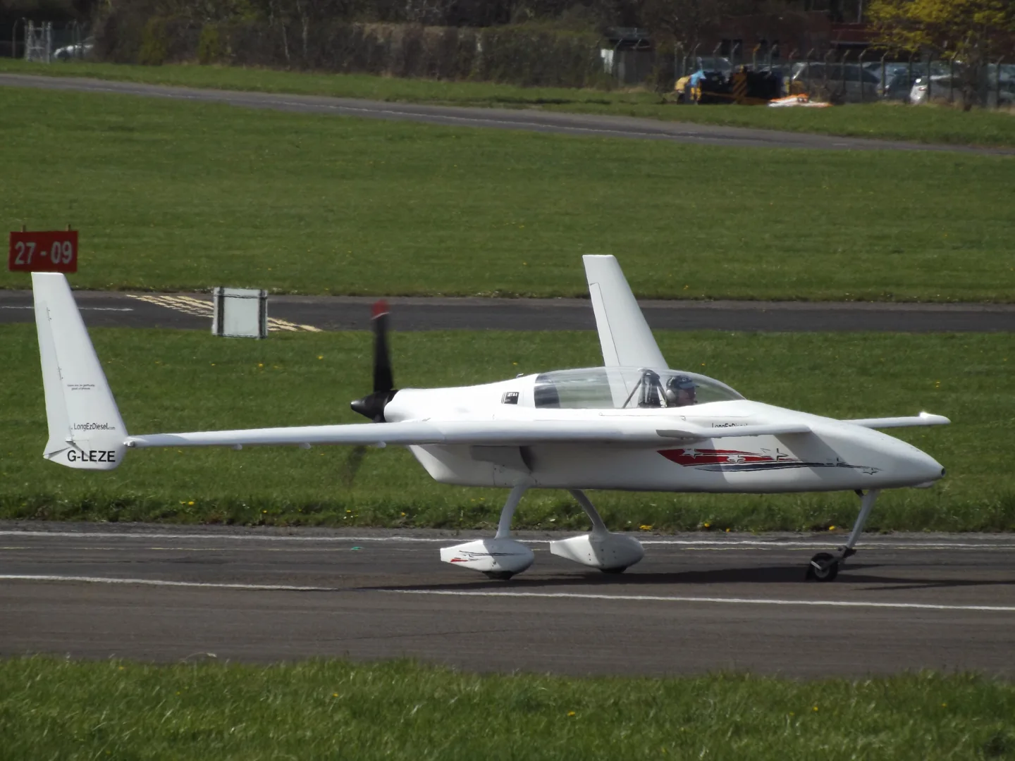 Rutan Long-EZ.
