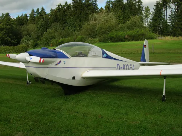 Scheibe SF-28A Tandem Falke.
