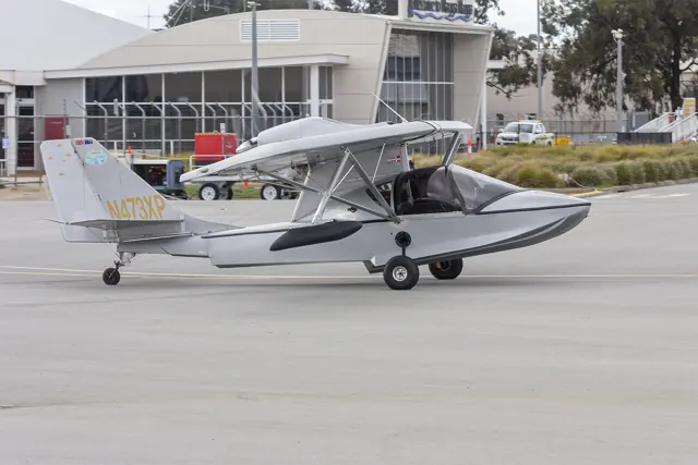 SeaRey amphibian.