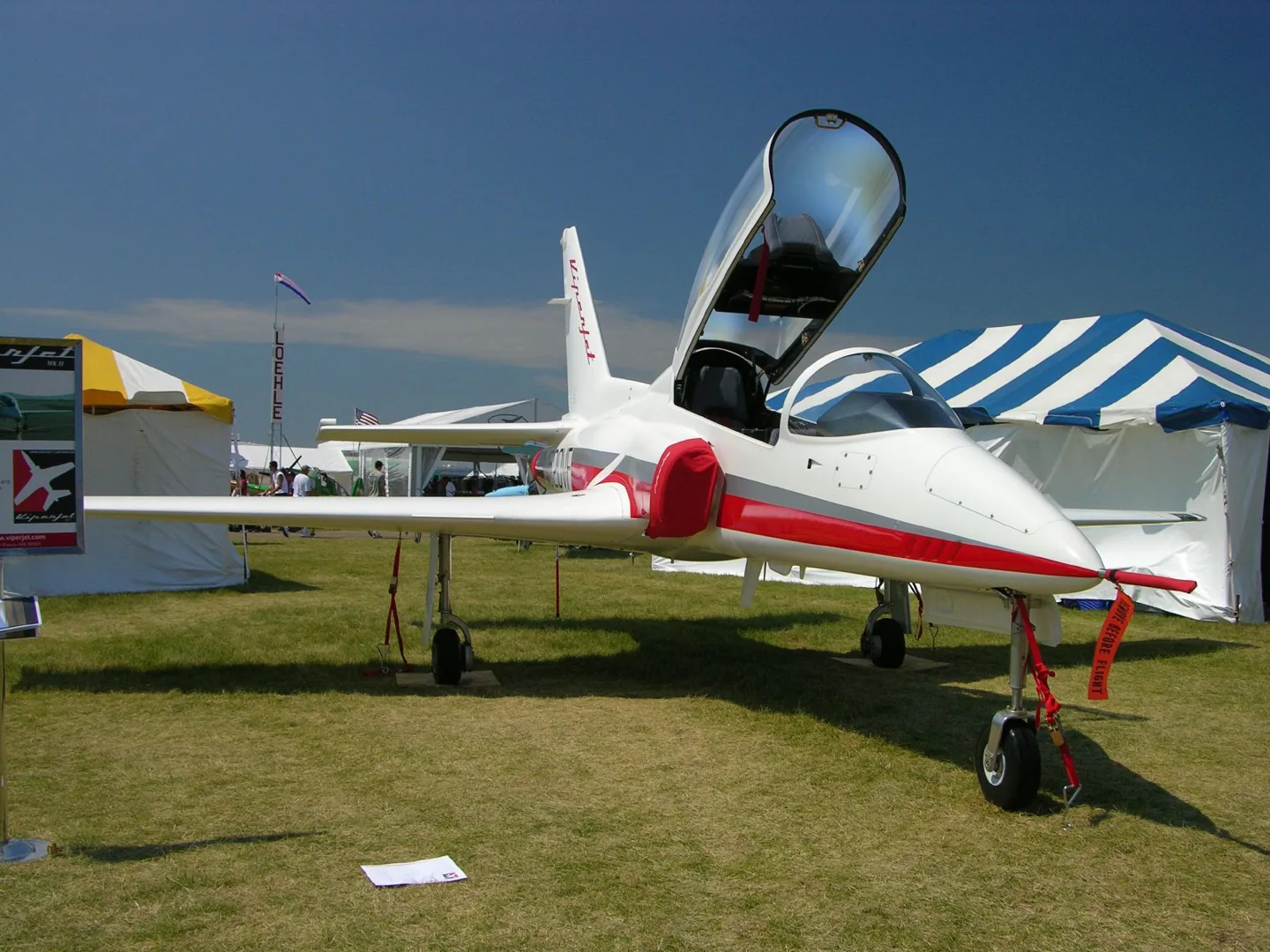 ViperJet Mk II — a real-aircraft family reference; Aerobask’s product is the ViperJet EX.